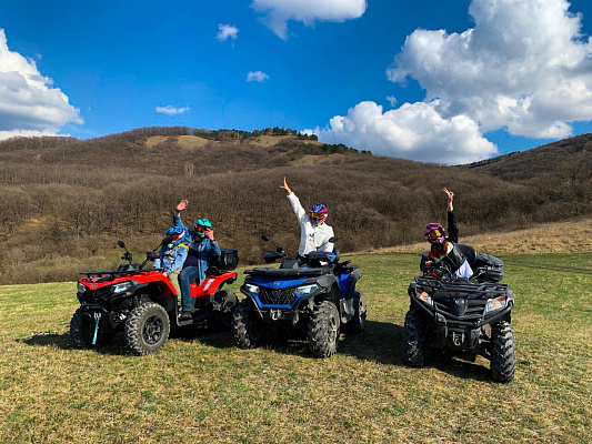 Прокат квадроциклов . Подарочные сертификаты Ultra Подарки Кисловодск. Купить оригинальный подарок или подарочный сертификат на Прокат квадроциклов . Сервис UltraPodarki.ru Кисловодск 8 800 505 95 30. 